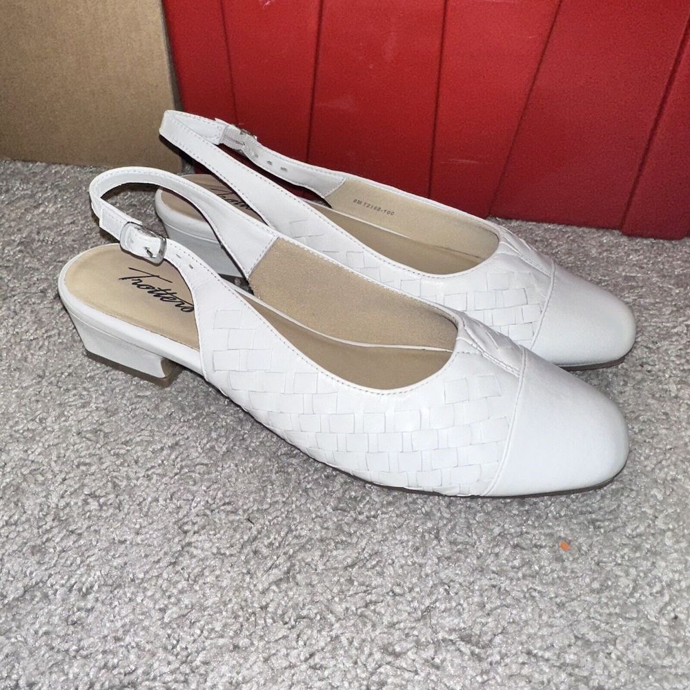 NWT Trotters  Woman's Shoes  Dea Woven White Sling Back  Shoes SZ 8